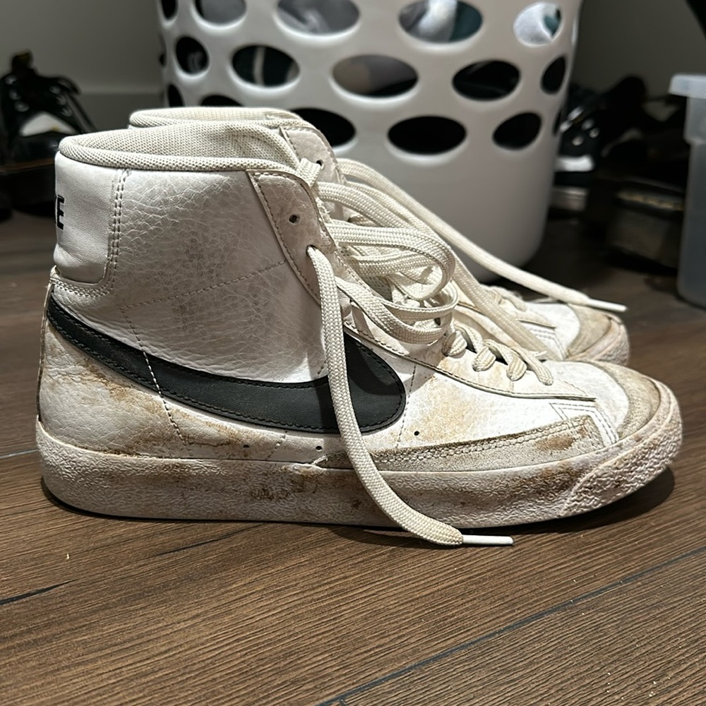 Nike Blazer Mid '77
